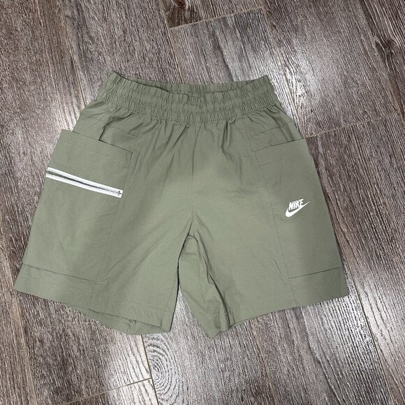 Nike Men’s Sportswear Woven Utility Shorts – Size Small (Olive Green) - Picture 1 of 8
